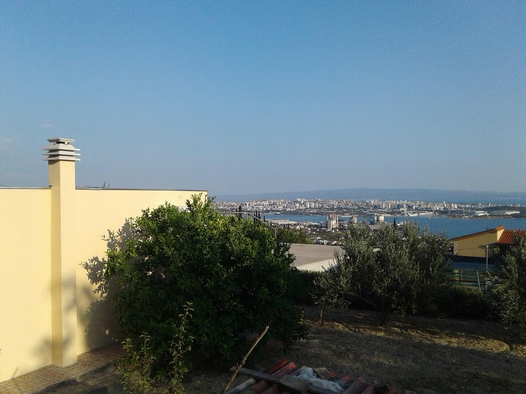 Tor Holiday House Villa Kaštela Buitenkant foto